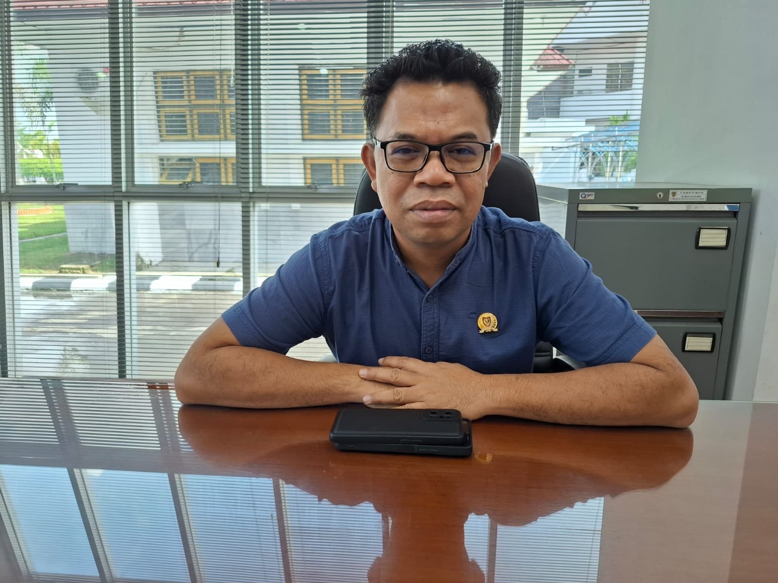 Perkuat Jalan dan Internet di Desa