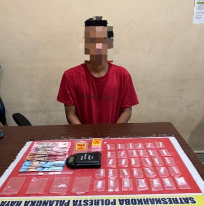 Pemuda MZ Tak Berkutik Diringkus di Rumahnya, Simpan 32 Paket Sabu Siap Edar
