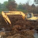 Excavator PUPR Kota Palangka Raya Ambles ke Gambut saat Hendak Keruk Lokasi Karhutla